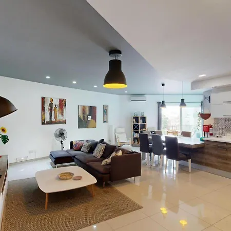 דירה Urban Retreat Family With Bbq