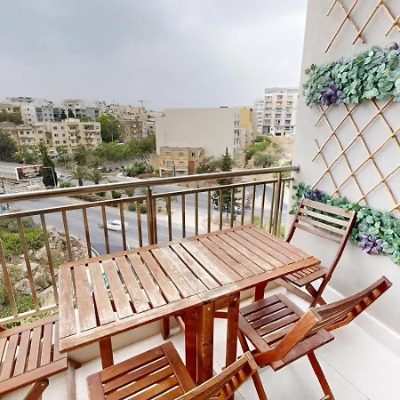 Urban Retreat Family With Bbq Apartmán Saint Julian's